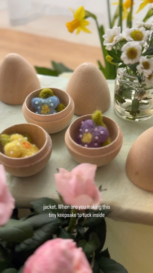 Instagram post by @cosy.waldorf.fam for Sarah’s Silks. Caption reads: Forget plastic baubles—this Easter, let’s tuck....