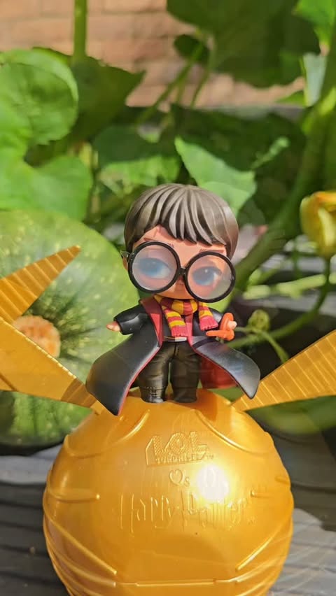 Instagram post by @gracesummerivyandmummy for L.O.L. Surprise!. Caption reads: [...] unbox?! 🪄💜 Available at Smyths Toys....