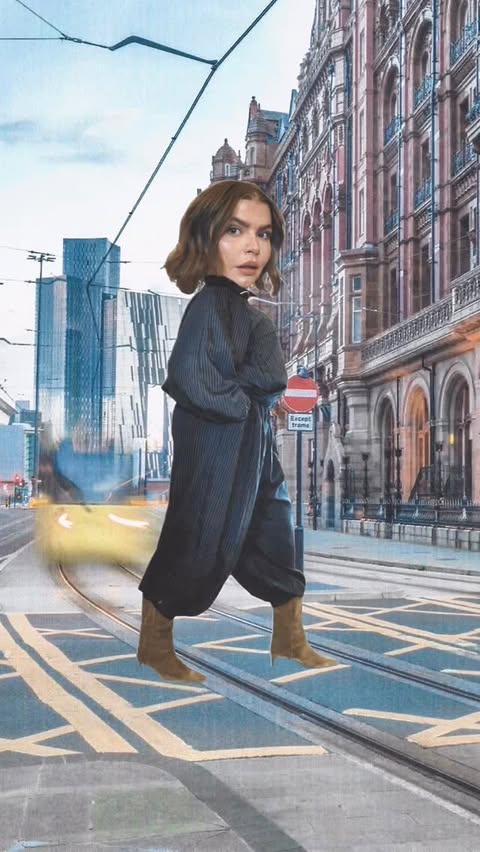 Instagram post by @francescaperks for Topshop. Caption reads: TOPSHOP IS BACK IRL IN STORES 👏 Let’s all [...].
