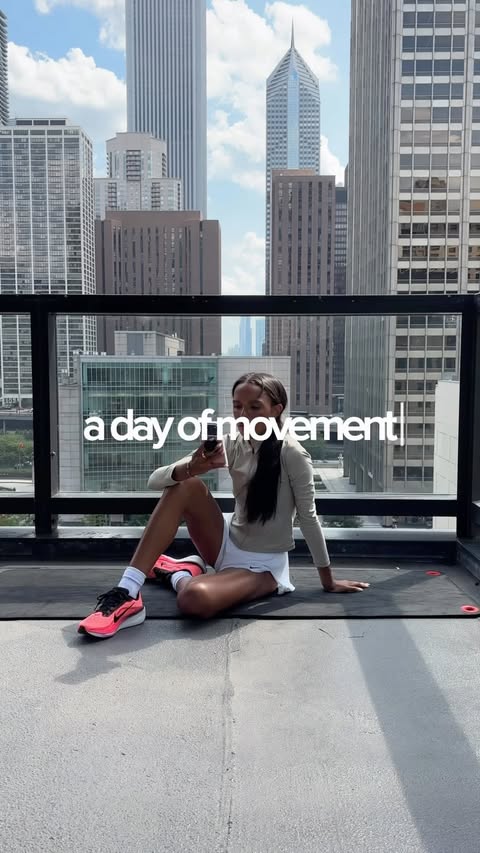 Instagram post by @lucy_edwards7 for PopSockets. Caption reads: A day of movement with @popsockets low pro grip &....