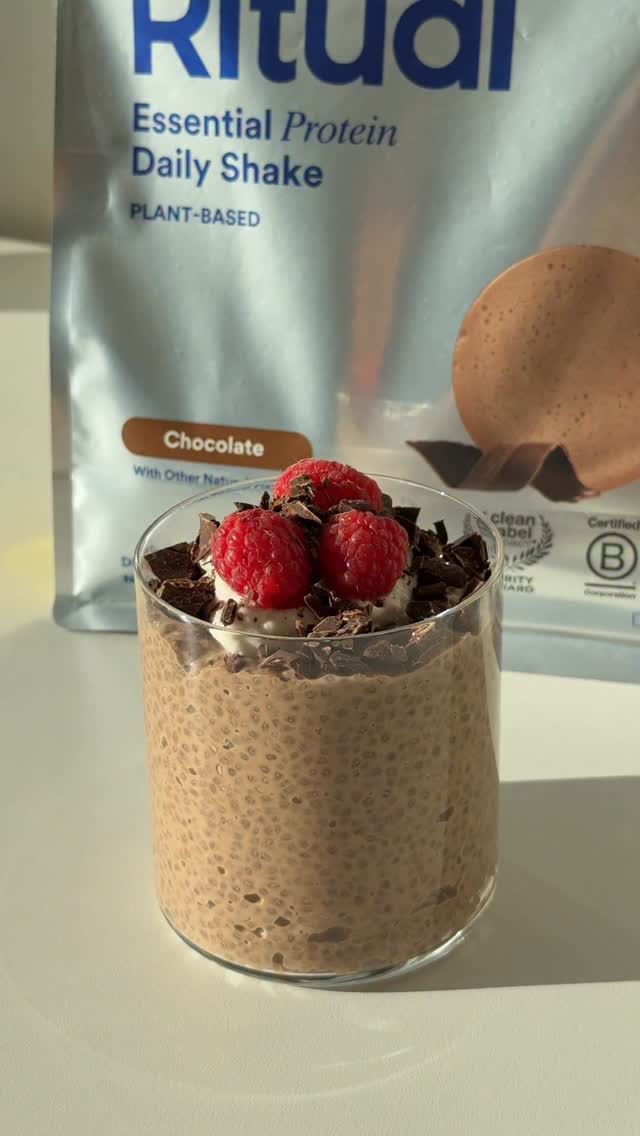Instagram post by @healthyeatsbyfi for Ritual. Caption reads: Let’s make a Chocolate Chia Pudding with our....