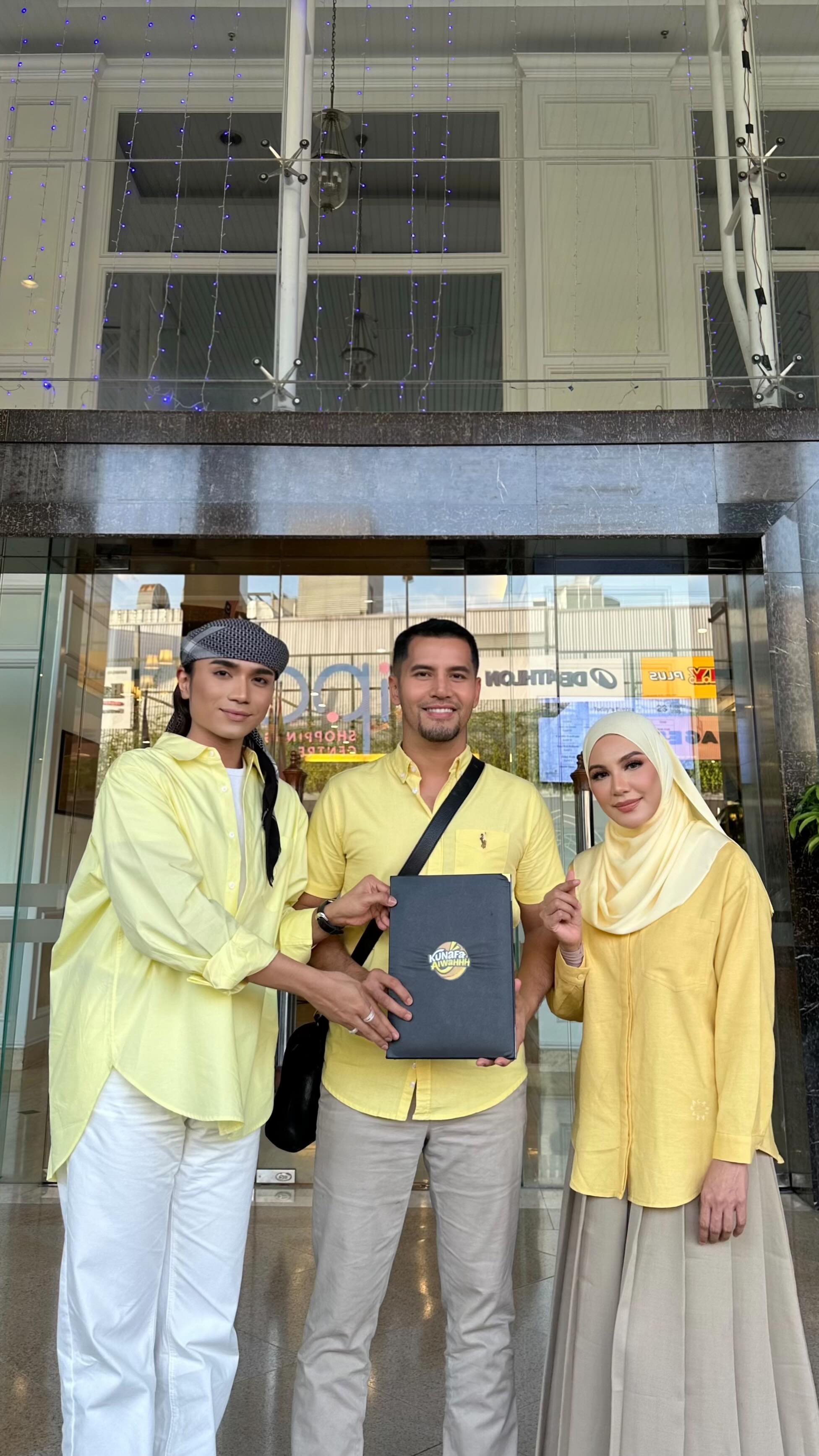 Instagram post by @ojennaiwahhh_ for Kunafa Aiwahhh. Caption reads: [...] terima lamaran ojen dan Kunafa Aiwahhh....