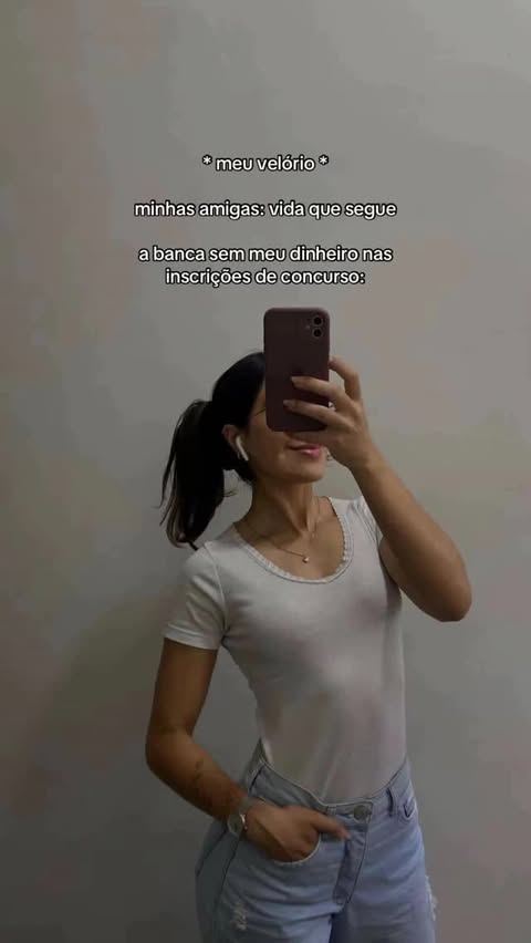 Instagram post by @robertaguimadaily for Creamy Skincare. Caption reads: a vunesp: 🫴🏼🫴🏼🫴🏼

🏷️ @meuollie:....