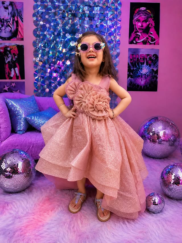 Instagram post by @babygirl__divisha for Hopscotch. Caption reads: [...] a theme, bring the party. Outfits from....