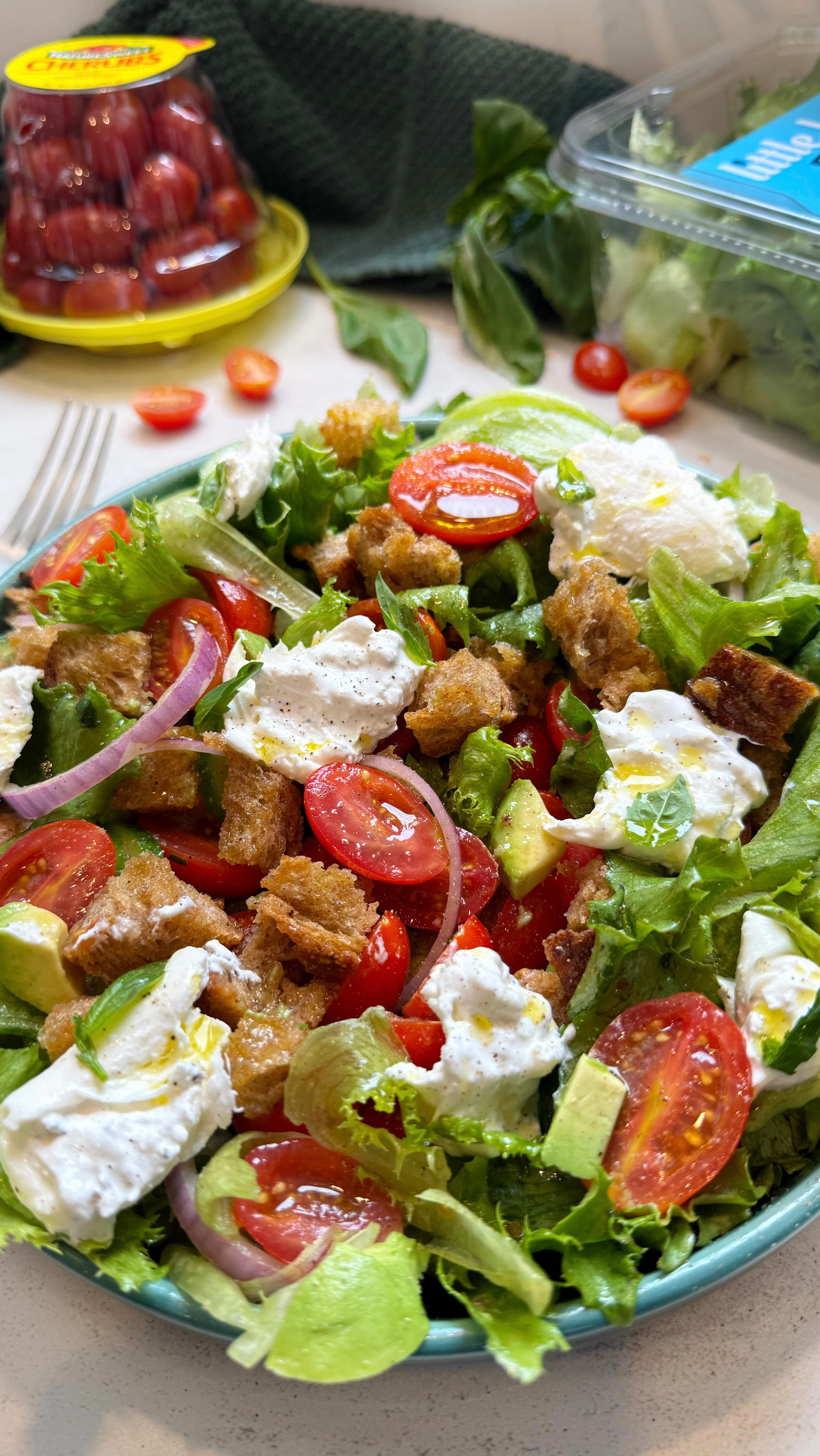 Instagram post by @nstomatoes for Little Leaf Farms. Caption reads: [...] as possible. It’s why I love....