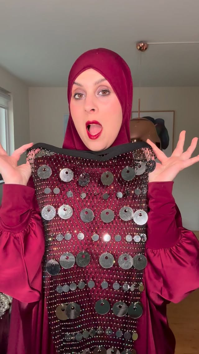 Instagram post by @samiabenchaou_ for AQUAZZURA. Caption reads: Let’s party 💃🏻 shoes @aquazzura and Prada.