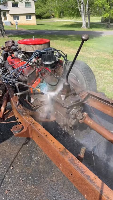 Instagram post by @joelrileyfactor for Giraffe Tools. Caption reads: [...] the chassis on my ‘68 GMC project!!....