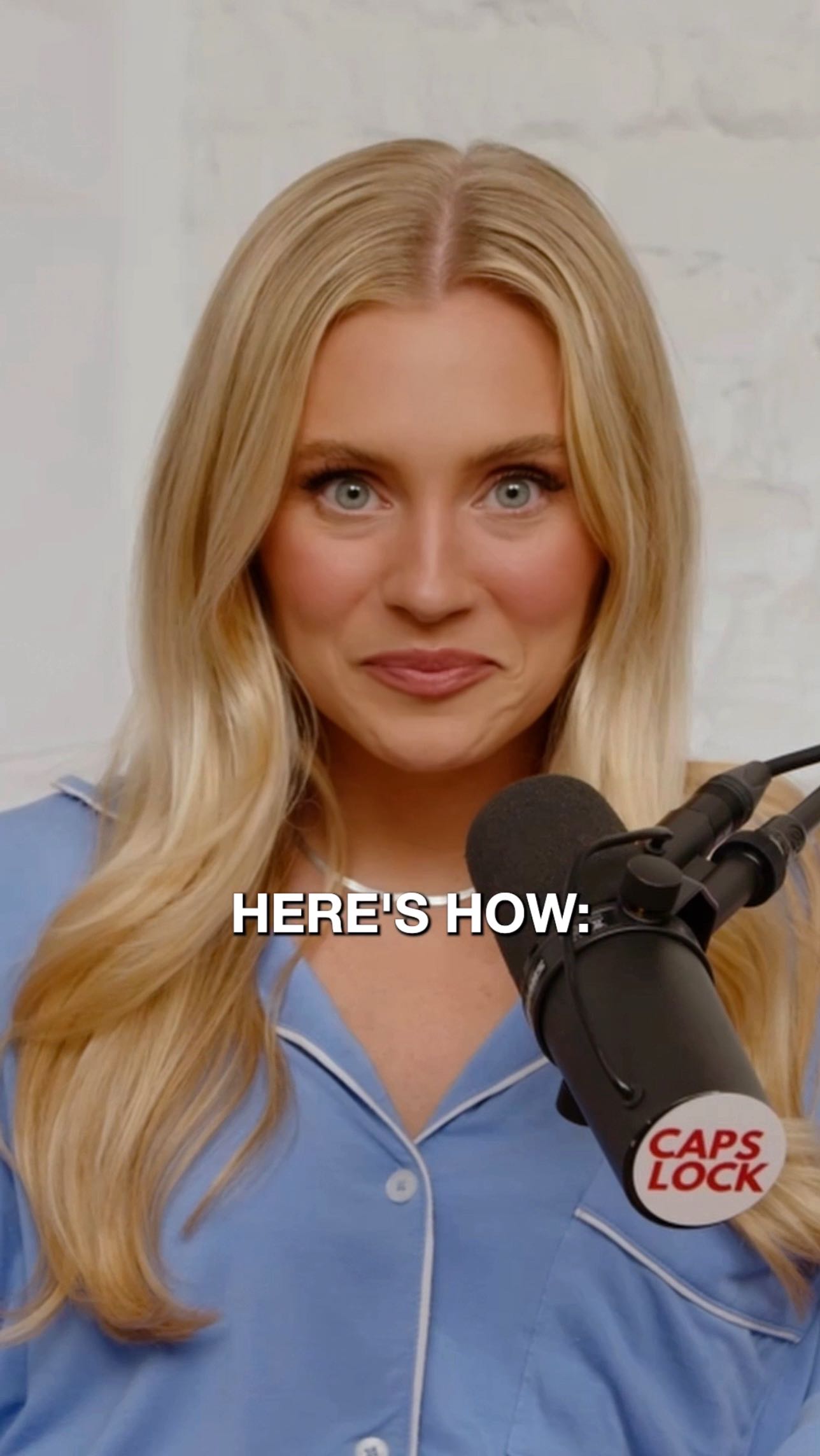 Instagram post by @samanthafeher for Omniluxled. Caption reads: link in bio for 10% off 🧼🧖🏼‍♀️✨

#redlight....