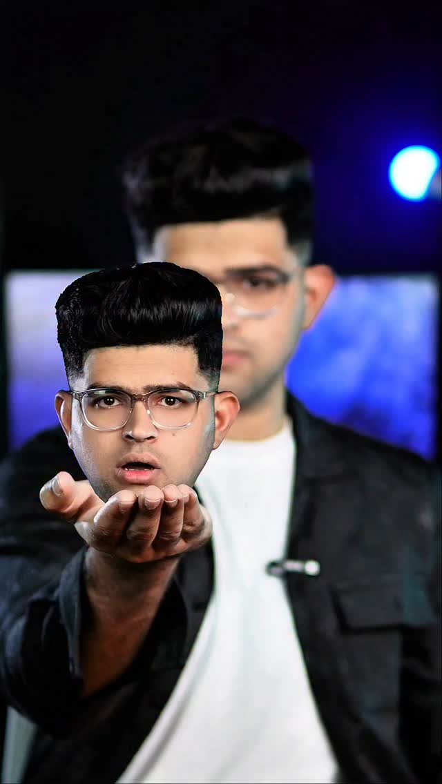 Instagram post by @hamzazohaib for Audionic. Caption reads: 🎉 Audionic Azaadi Sale is LIVE! 🎧
Enjoy up to....