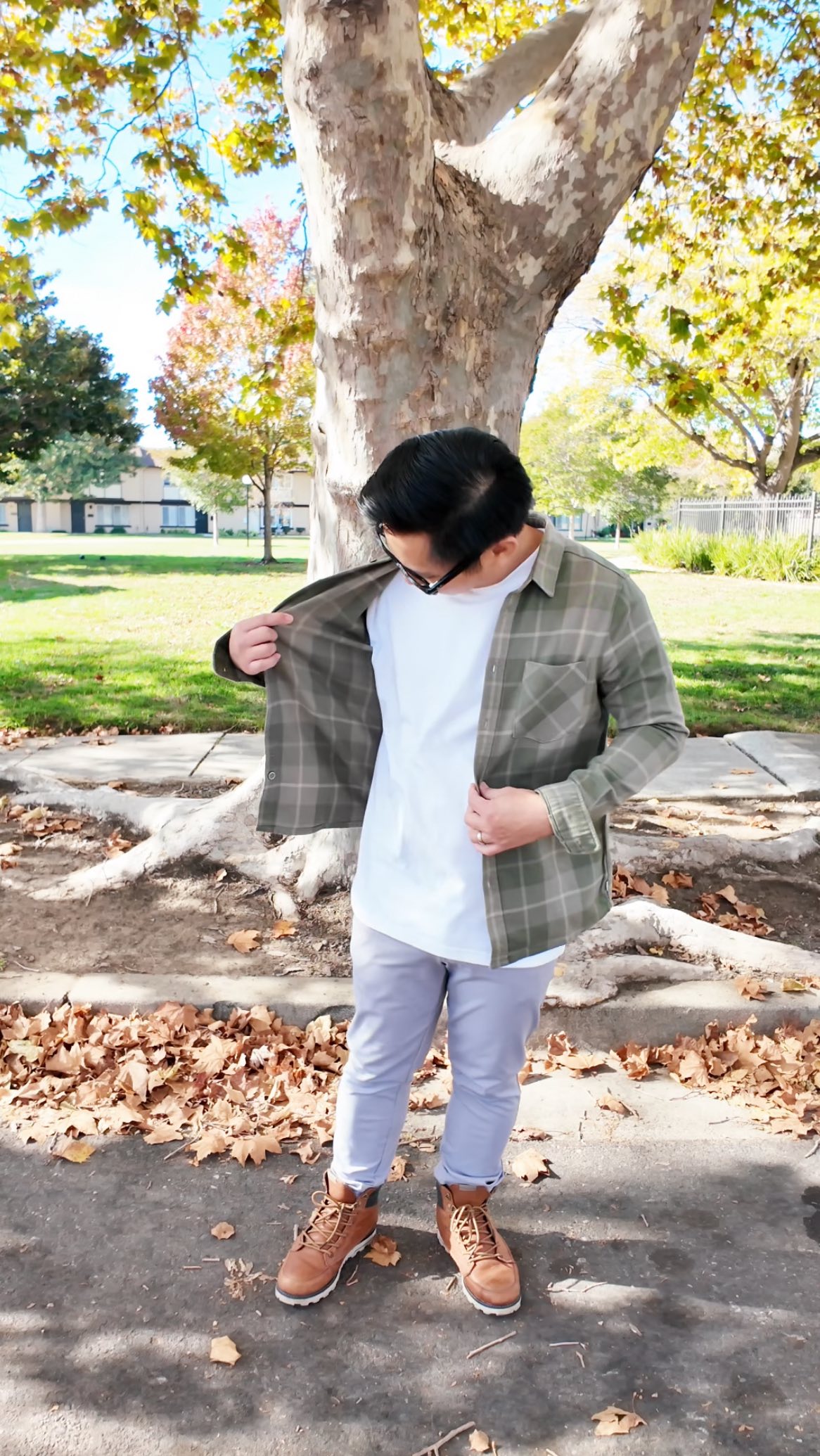 Instagram post by @cessyandcrew for INTO THE AM. Caption reads: 🍁 FALL layers? @intotheam’s got the basics....