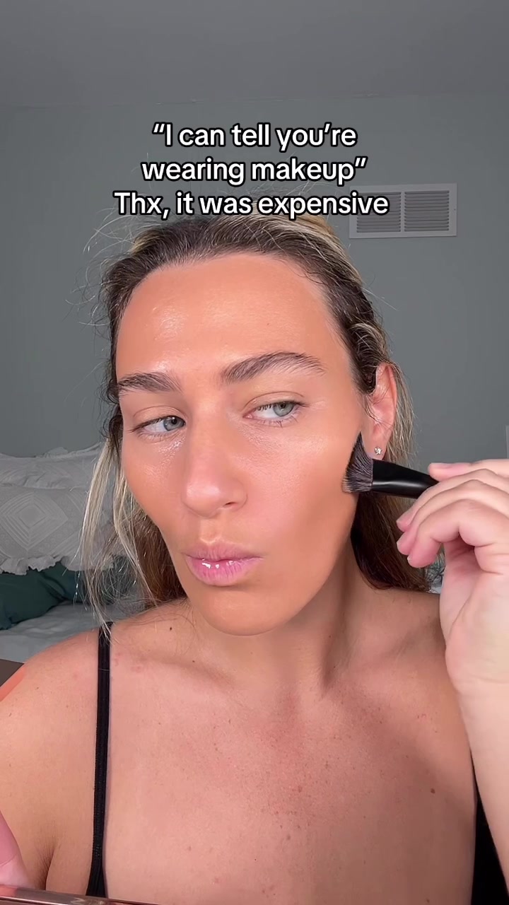 TikTok post by @jennahaithlifestyle for MAKEUP BY MARIO. Caption reads: [...] take bronze and contour @makeupbymario f4....