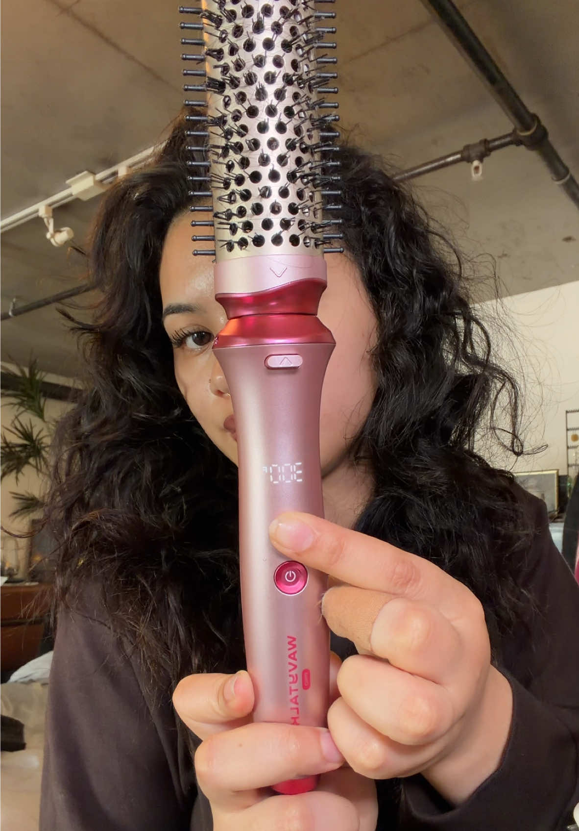 TikTok post by @roxyyanaya for Color Wow Hair. Caption reads: [...] the same as this thermal brush <3 @Color Wow....