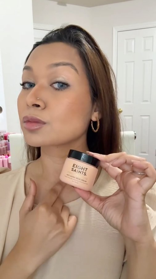 Instagram post by @honey.bon.bon for Eight Saints Skincare. Caption reads: 🧡 Don’t neglect your neck! @eight_saints

✨ Firm....