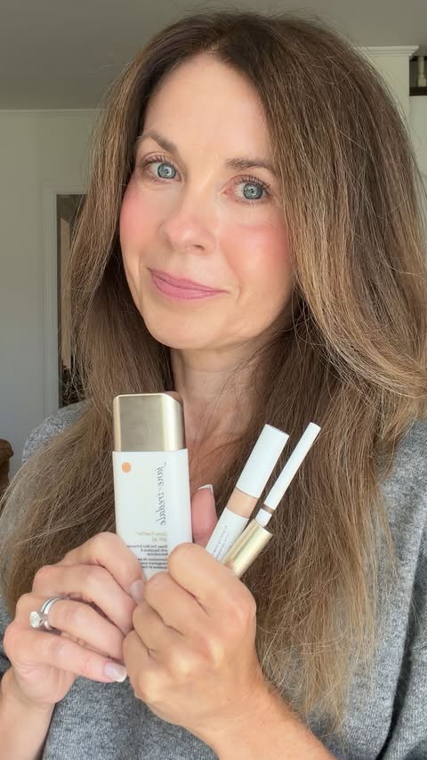 Instagram post by @bevin_harrington for jane iredale. Caption reads: @janeiredale’s Fall Sale is here! Between....