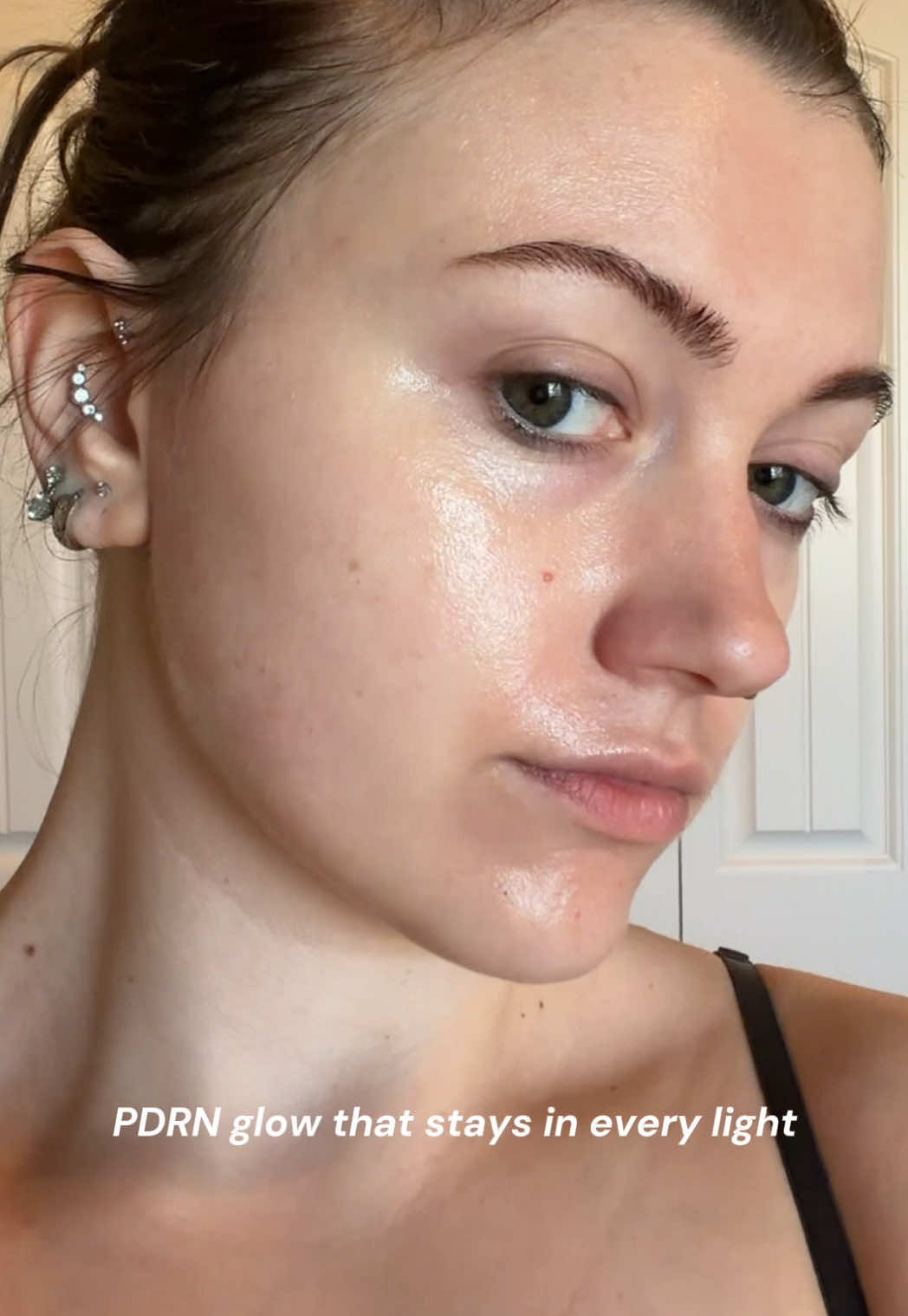 TikTok post by @chlochlolifts for KAHI US. Caption reads: @KAHI US this makes my makeup look absolutely....