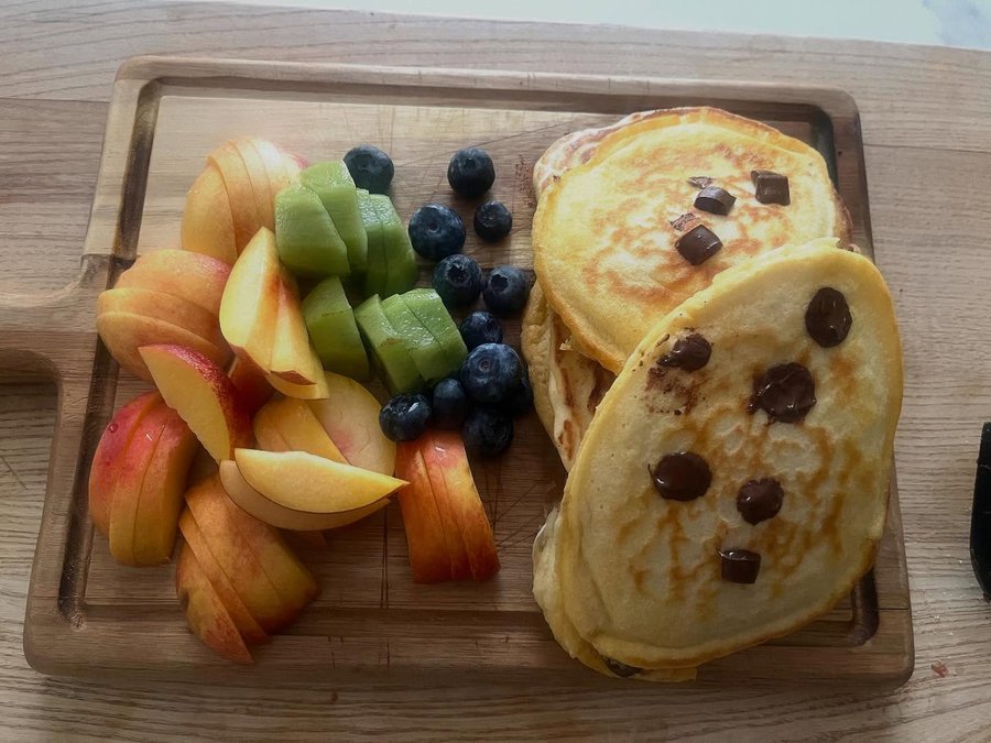 Instagram post by @hotpatooties for Howdens. Caption reads: Please expect a lot of food from me from now on. I....