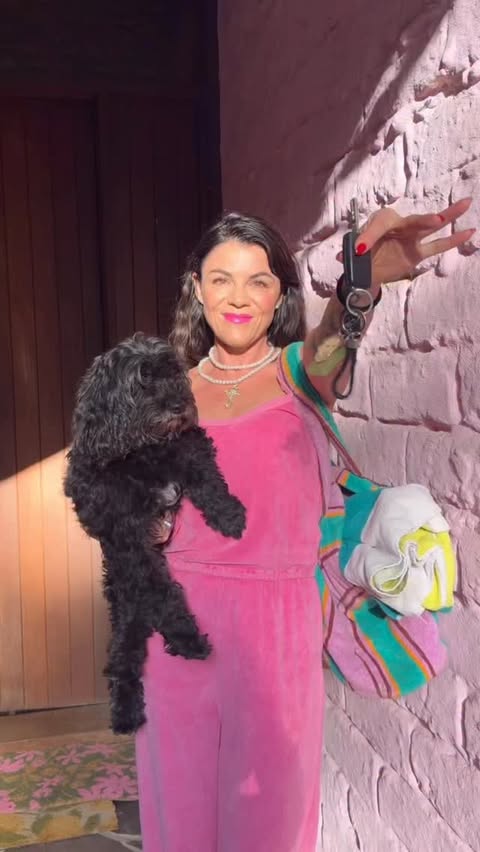 Instagram post by @emrusciano for Life360. Caption reads: [...] summer mum” but also low key checking....