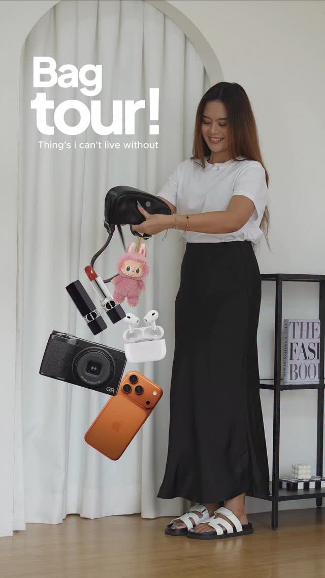 Instagram post by @helloarviadea for Christy Ng. Caption reads: [...] 💼
Loving my Emma Shoulder Bag from....