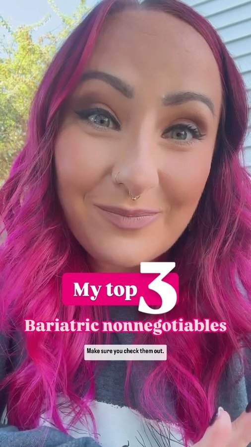 Instagram post by @thesleeveddietitian for Bari Life. Caption reads: #AD #Barilifepartner My Top 3 Bariatric [...].