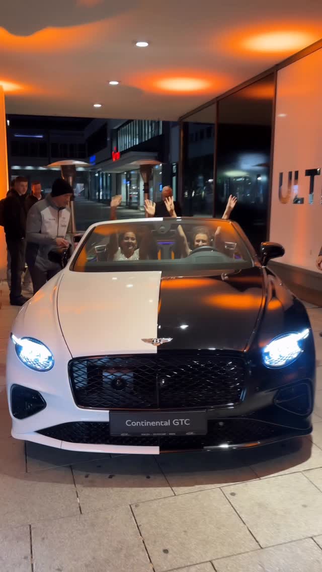 Instagram post by @duoblancetnoir for Bentley Motors. Caption reads: 🚘
SEE YOU THERE

📅 Saturday, 8 November,....