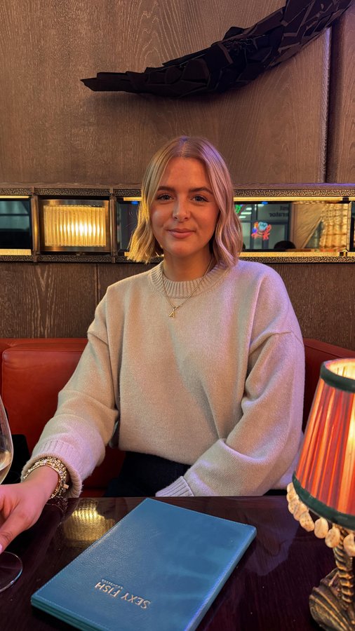 Instagram post by @elizabethdaisy for Le Labo Fragrances. Caption reads: I always struggle to create evening outfits....