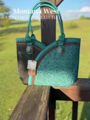 TikTok post by @tessamarie000 for Vaqueras Outfitters. Caption reads: @Vaqueras Outfitters #westernpurse #cowhidepurse....
