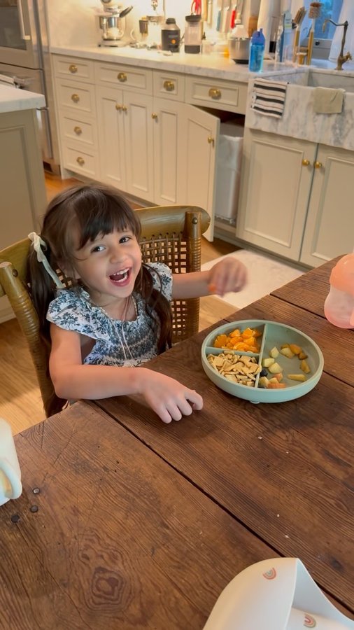 Instagram post by @piabaroncini for Tonal. Caption reads: [...] these puppies up is already a workout.....