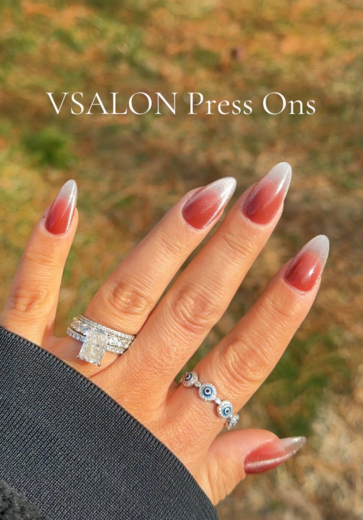 TikTok post by @withlove.taina for VSALONNAIL. Caption reads: @VSALON NAIL Center just never misses ✨....