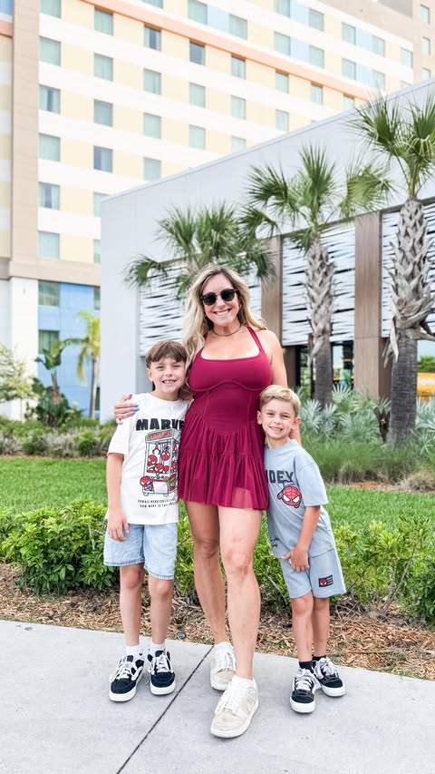 Instagram post by @careeohhlinee for Universal Orlando Resort. Caption reads: If you’re planning a Universal Orlando vacation....