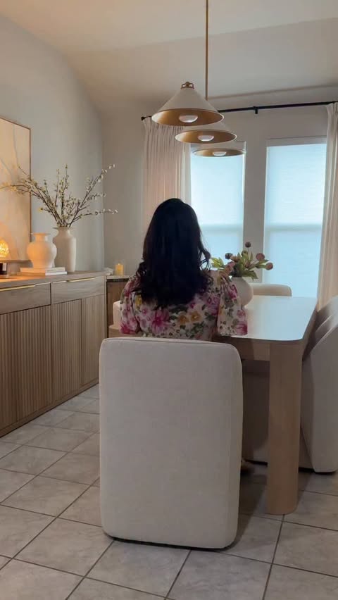 Instagram post by @dary_rem for Chita Living. Caption reads: Elevate everyday dining moments 🤍

From weeknight....