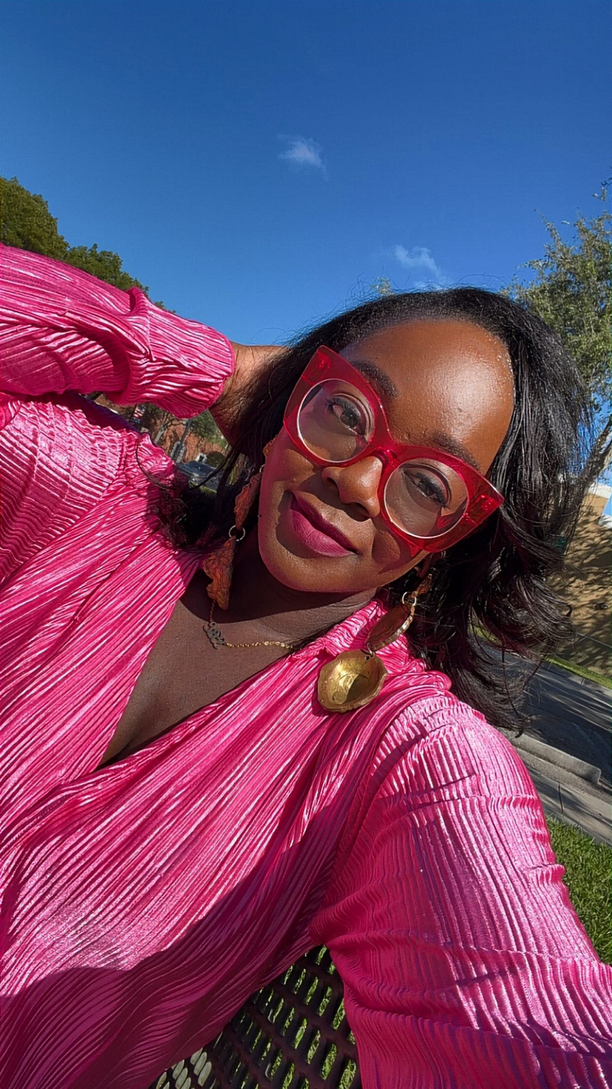 Instagram post by @storybehindthelook for Urban Expressions. Caption reads: “In my BAG 👜 and minding my business” series,....