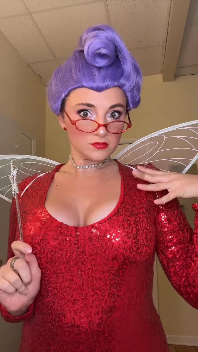 Instagram post by @rachel.ann.thomas for DreamWorks. Caption reads: LAST HALLOWEEN TRANSITIONS! 🎃

#halloween....