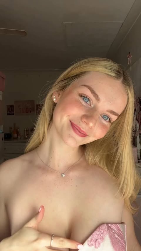 Instagram post by @emidaisey for AW Bridal. Caption reads: @aw.bridal use code ‘Emi10’ for $ off....