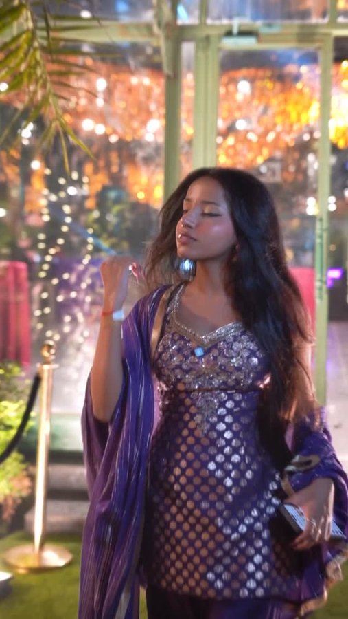 Instagram post by @vriddhipatwa for Closeup. Caption reads: What do you mean it’s a fake shaadi? i came all....