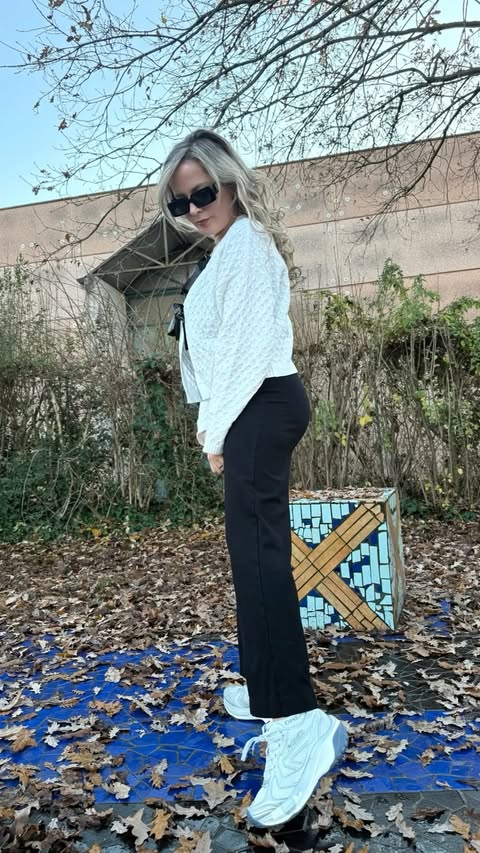 Instagram post by @mael_and_merlin for Onemix. Caption reads: Life is beautiful when you wear ONEMIX shoes....