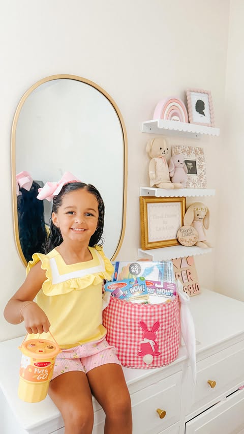 Instagram post by @baileetaylor for Melissa & Doug. Caption reads: [...] sure to use code HOP25 for 25% off Melissa &....