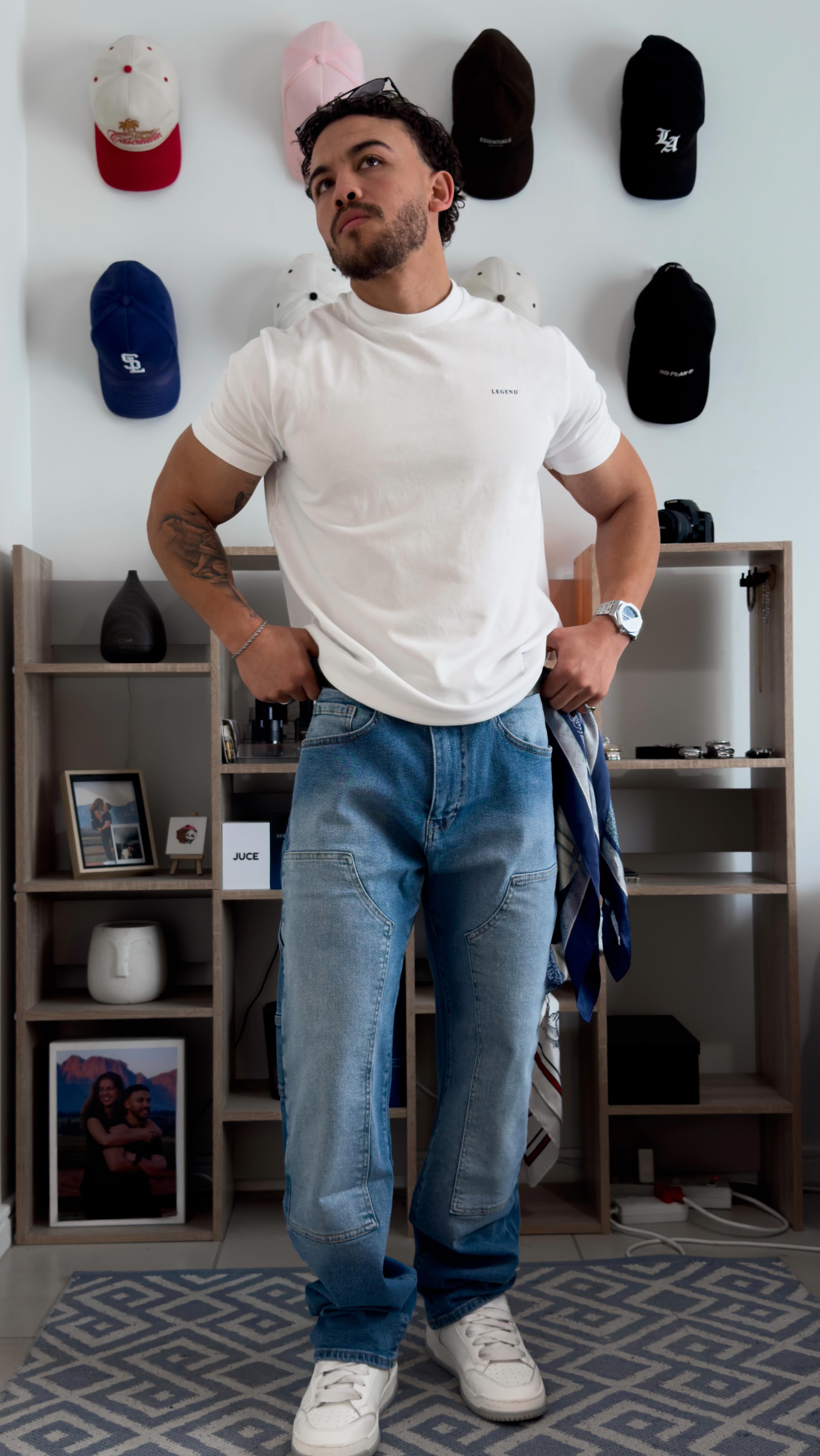 Instagram post by @itstyoliver for Legend London. Caption reads: [...] Breakdown:
T-shirt: @legendlondonco 
Jeans:....