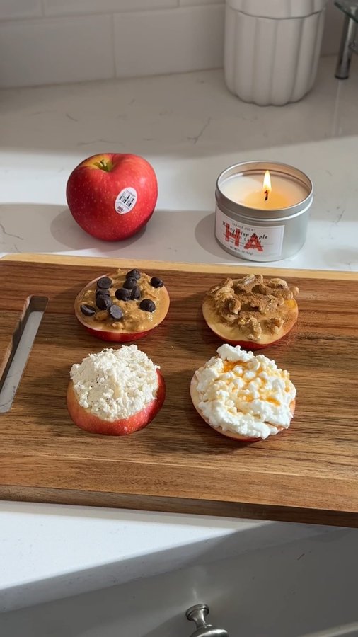 Instagram post by @dietitiancass for Yes Apples. Caption reads: #ad I’ve partnered with @yesapples to bring you…....