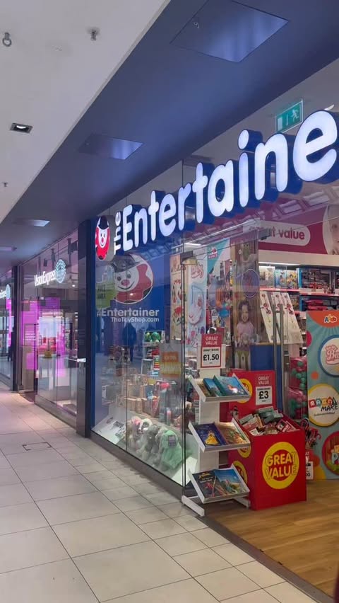 Instagram post by @liveabouts for Learning Resources. Caption reads: Come with us to The Entertainer! 🤩 

Azmir is....