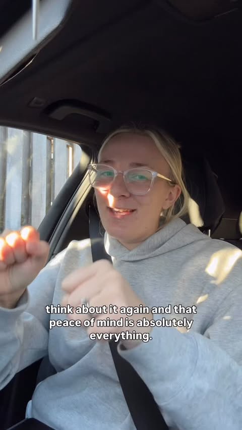 Instagram post by @beth.pabs.frank for Marleybones. Caption reads: [...] code frank40 for 40% off your first....