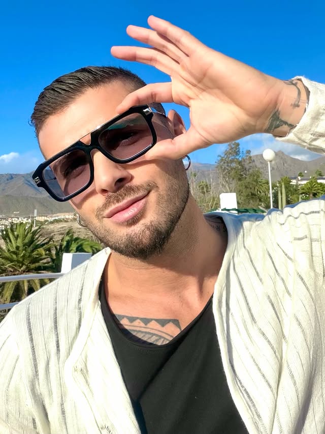 Instagram post by @antonio_diurno for FYTOO. Caption reads: ✨ Refresh your look with my @fytoo_eyeglasses !....