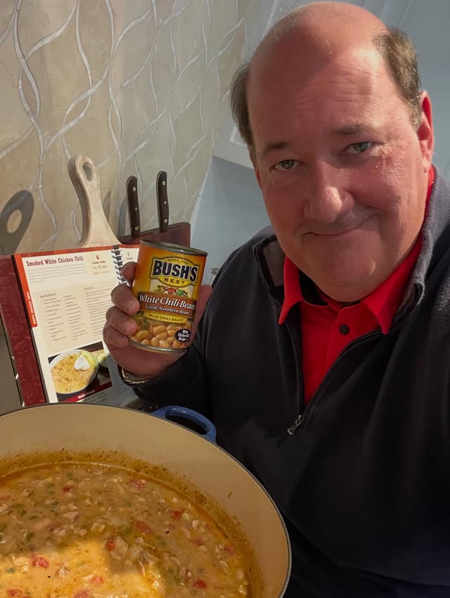 Instagram post by @bbbaumgartner for Bush's Beans. Caption reads: [...] REAL secret ingredient to my chili?....