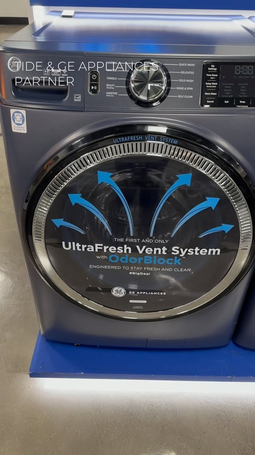 Instagram post by an influencer for Tide. Caption reads: [...] this!!! #geappliancespartner #tidepartner....