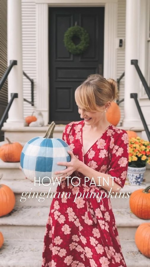 Instagram post by @kellyinthecity for Draper James. Caption reads: 🎃🩵 Autumn, but make it @DraperJames! (Seemed....