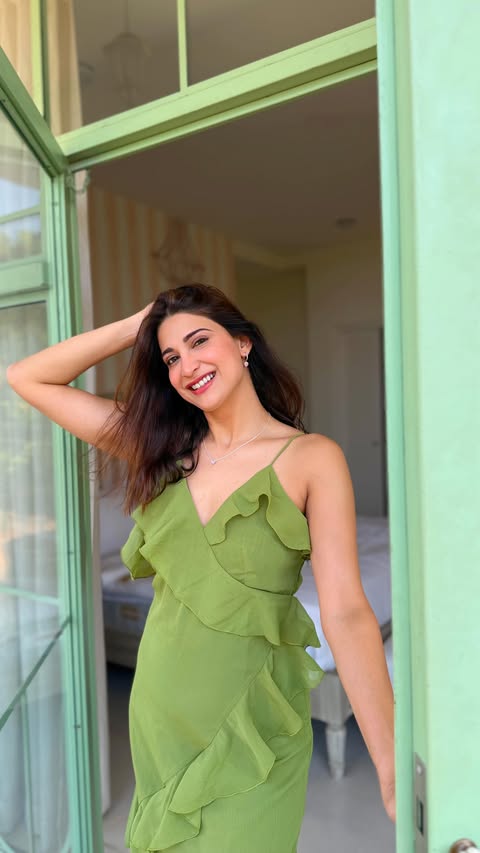 Instagram post by @aahanakumra for StayVista. Caption reads: [...] weekend at Moonstone Villa Goa with....