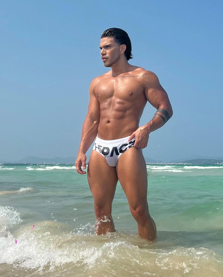 Instagram post by @luisvillegas_ for ThePack Underwear. Caption reads: There is no Summer without @thepackunderwear_....