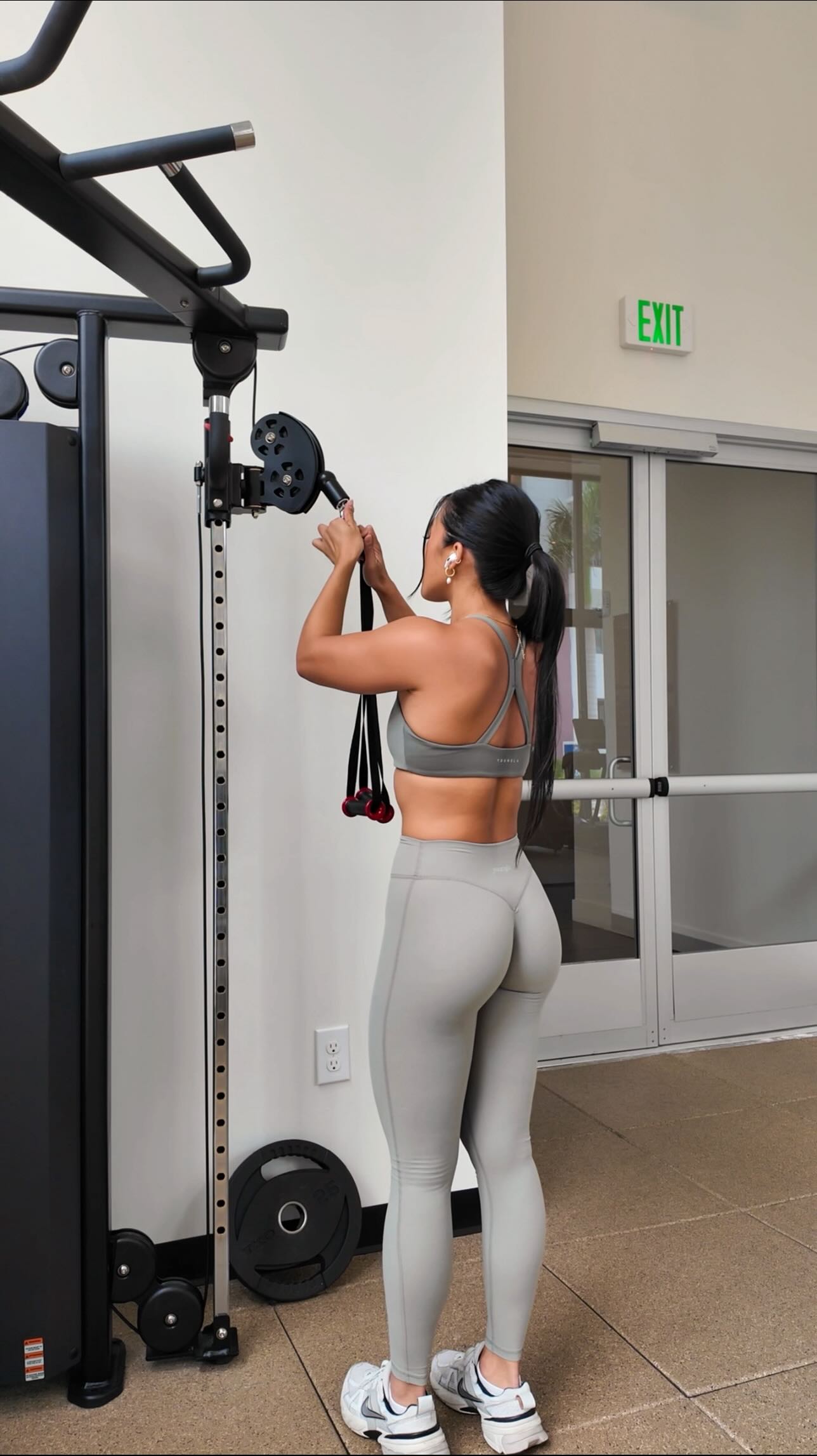 Instagram post by @jacquelynly for PEScience. Caption reads: [...] trusting that the passion will follow.....