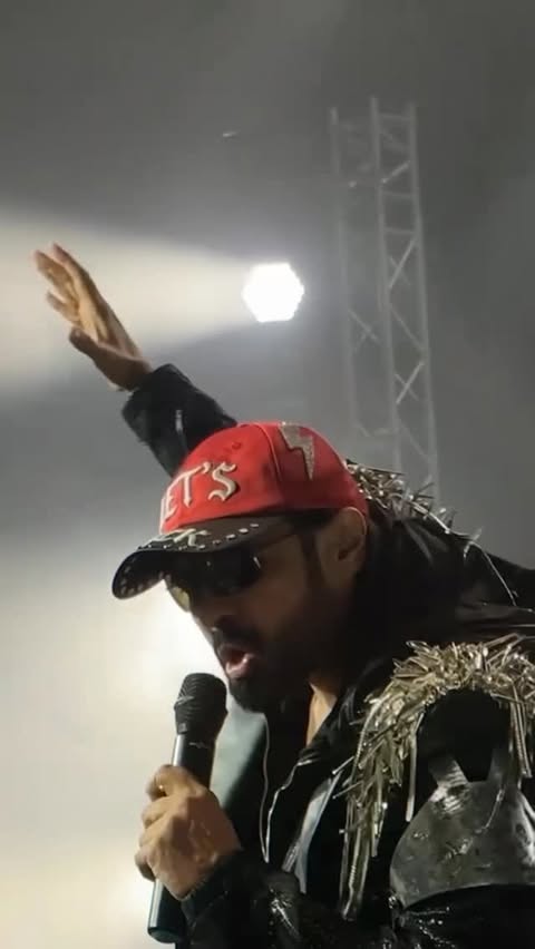 Instagram post by @asliarindam for Meta. Caption reads: [...] Reshammiya During An #Ad Shoot With....