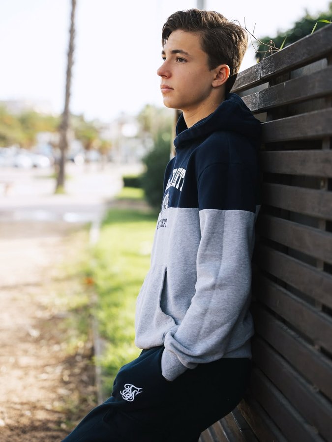 Instagram post by @deniskozhukhovofficial for SIKSILK. Caption reads: Hi everybody 😉 1, 2 or 3?  @siksilk 
📸 [...].