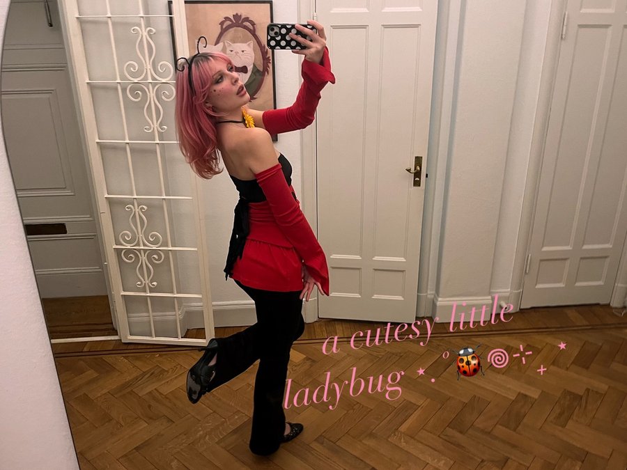 Instagram post by @3mmazetterberg for Lyko. Caption reads: halloween with @lykosverige 🎃🩷⋆.˚🐞𖦹⊹₊ ⋆.